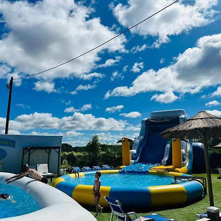 Camping Paradis Family Les Rives De L'Herault Gignac  Exterior photo