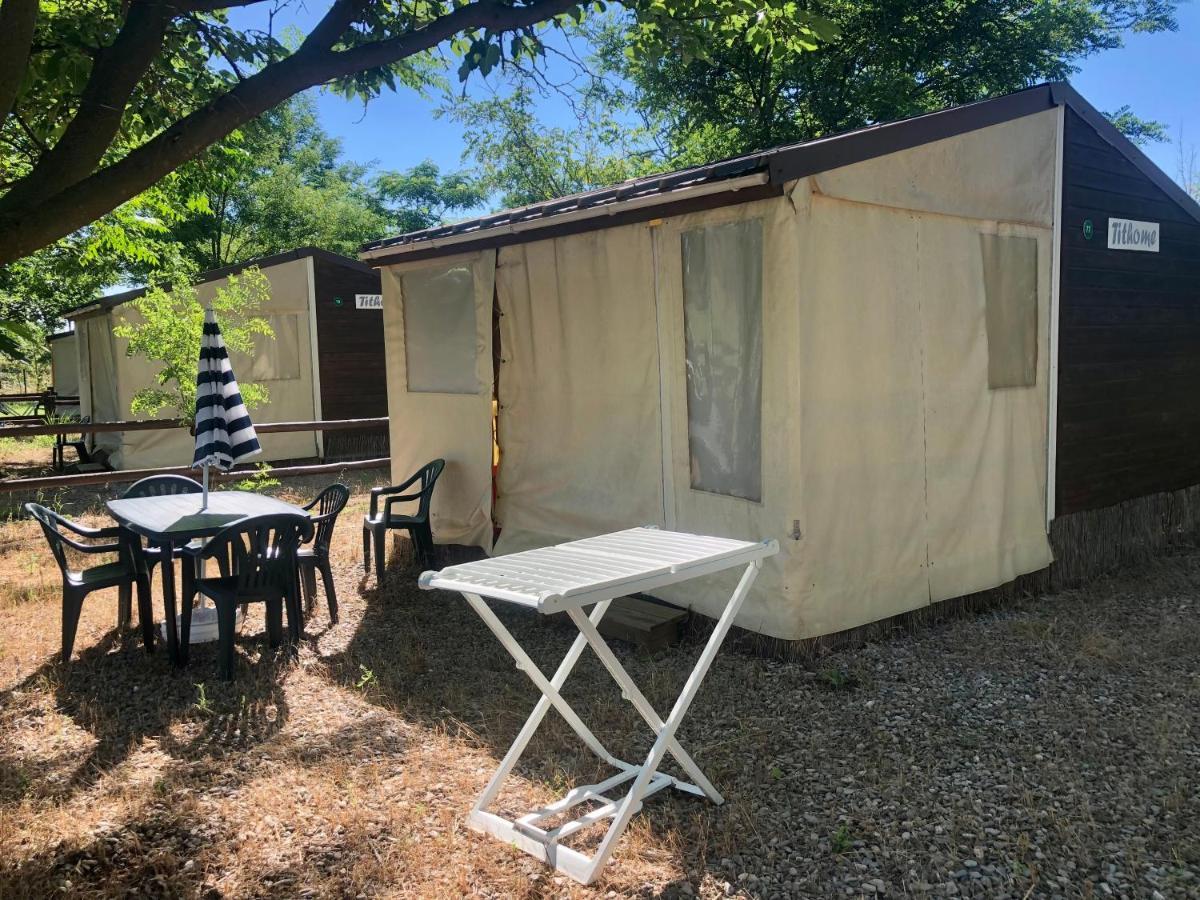 Camping Paradis Family Les Rives De L'Herault Gignac  Exterior photo